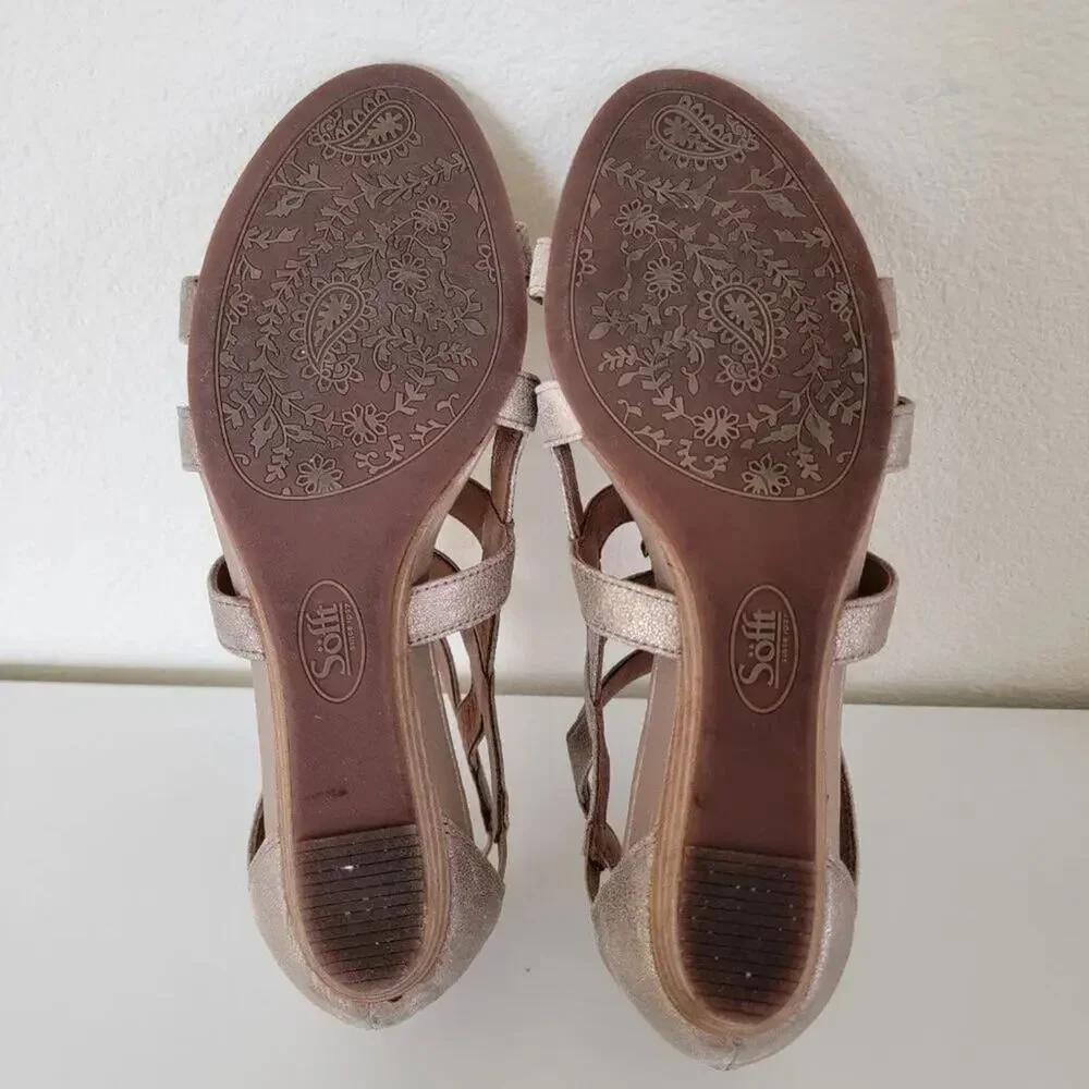 Sofft Gold Leather Strappy Sandals Women Size 9 Comfort Cushioned Gladiator - Picture 11 of 11